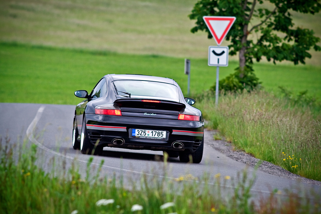 Porsche 911 Turbo (996) 