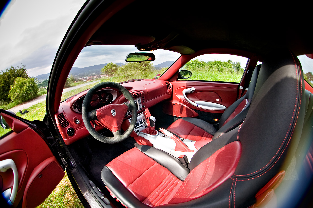 Porsche 911 Turbo (996) 