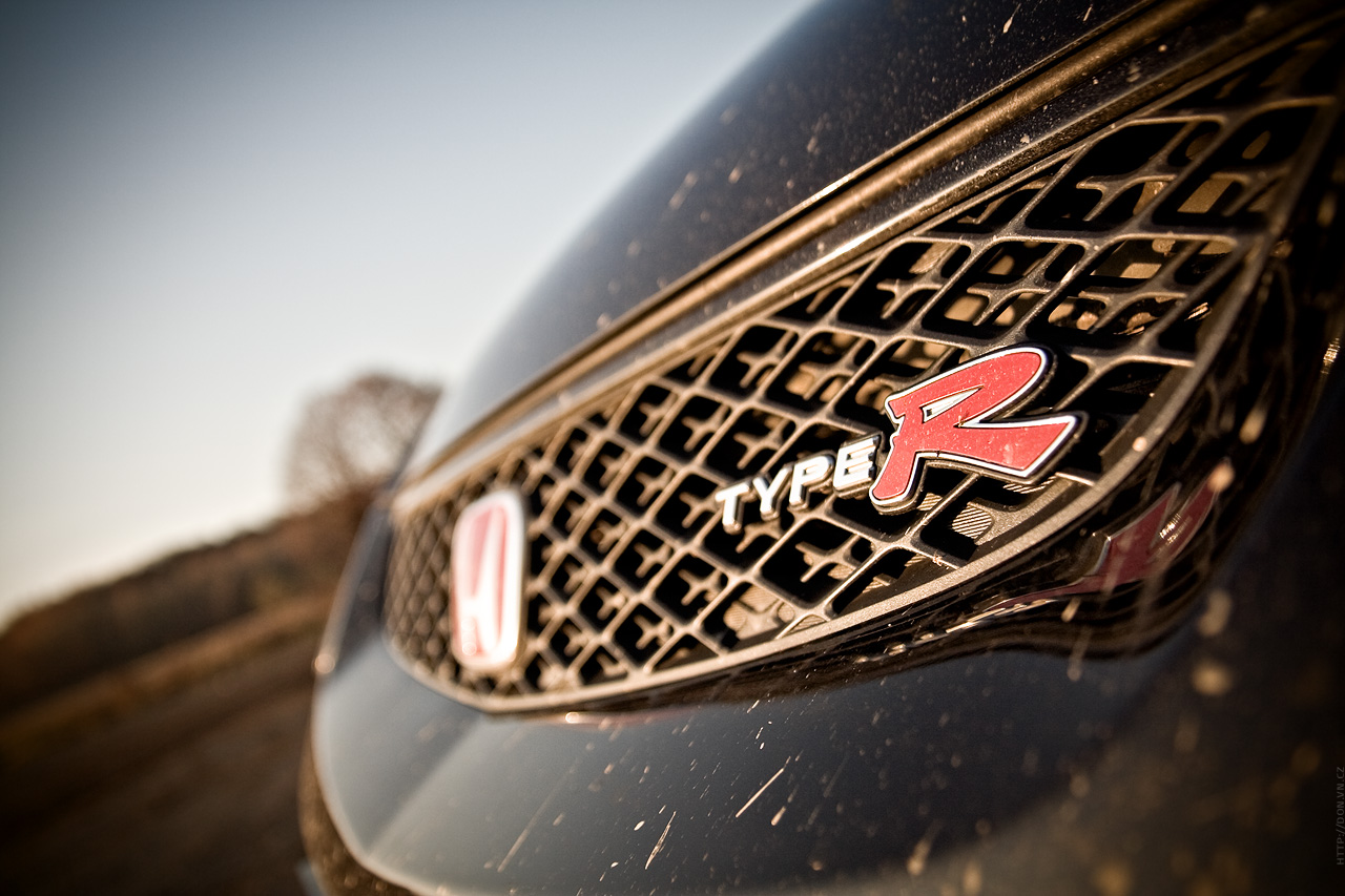 Autumn sliding - Lancer EVO 8, Civic Type-R, E46 330i, E-36 318is 