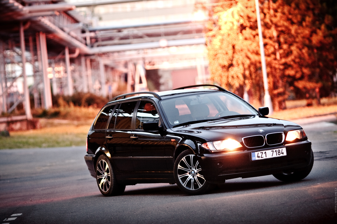 BMW 318 E46