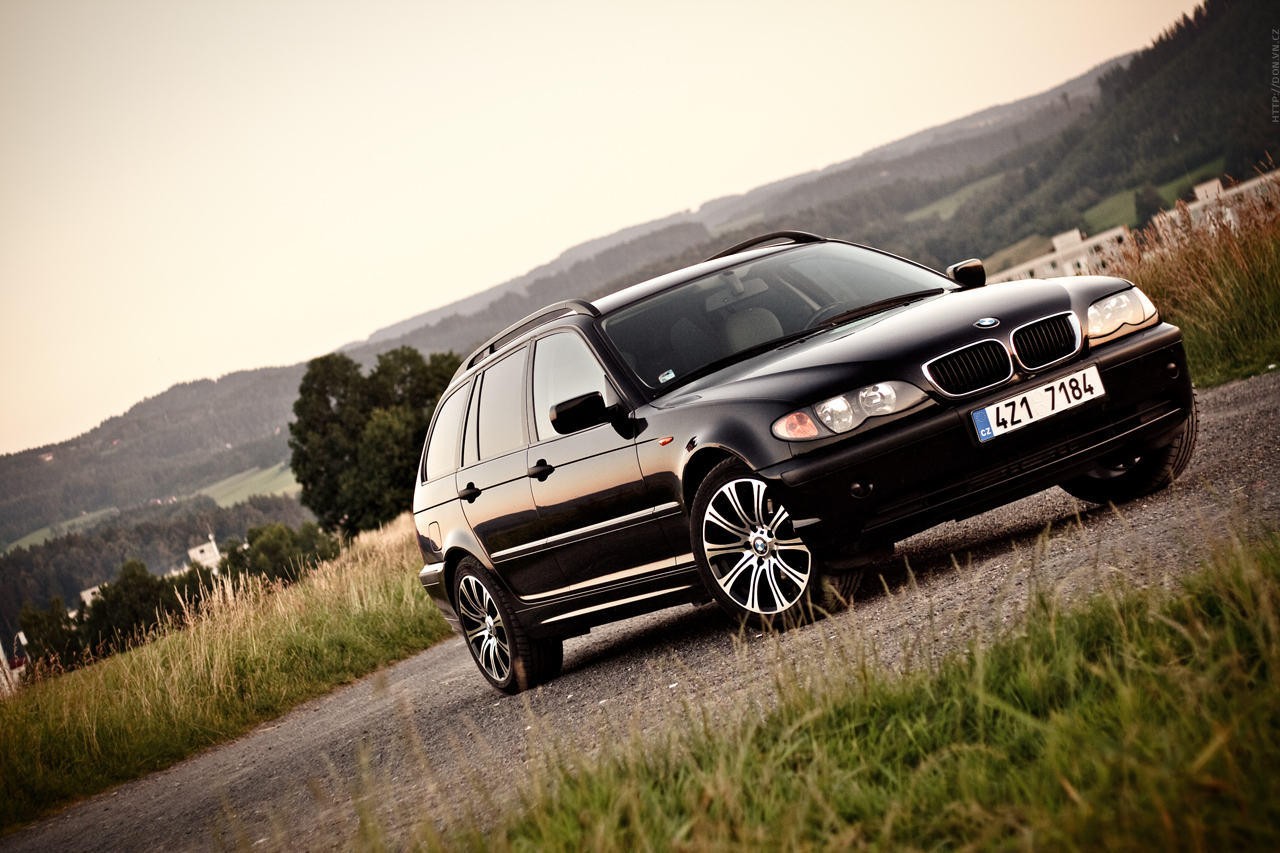 BMW 318 E46