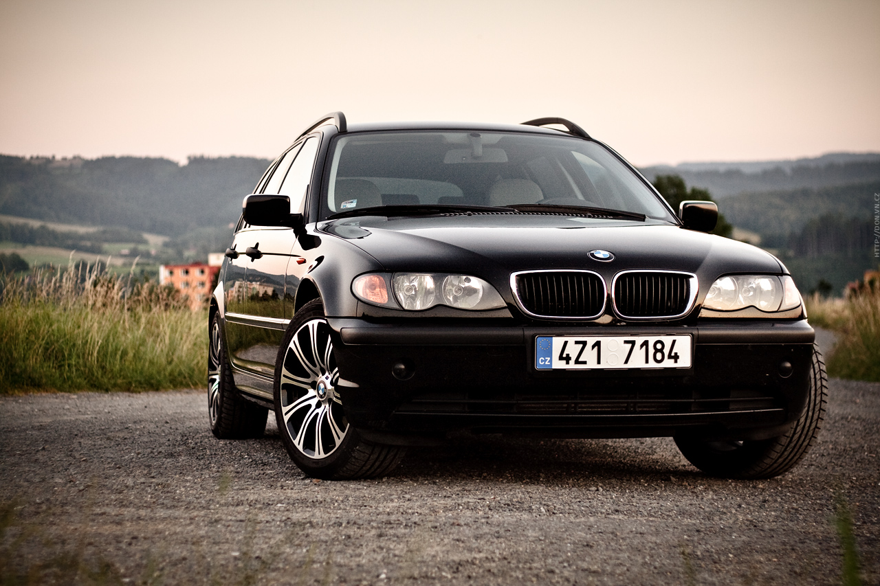 BMW 318 E46