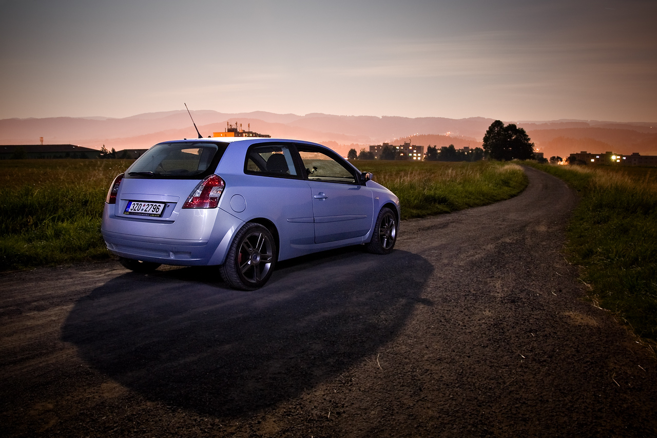 Fiat Stilo night photoshoot