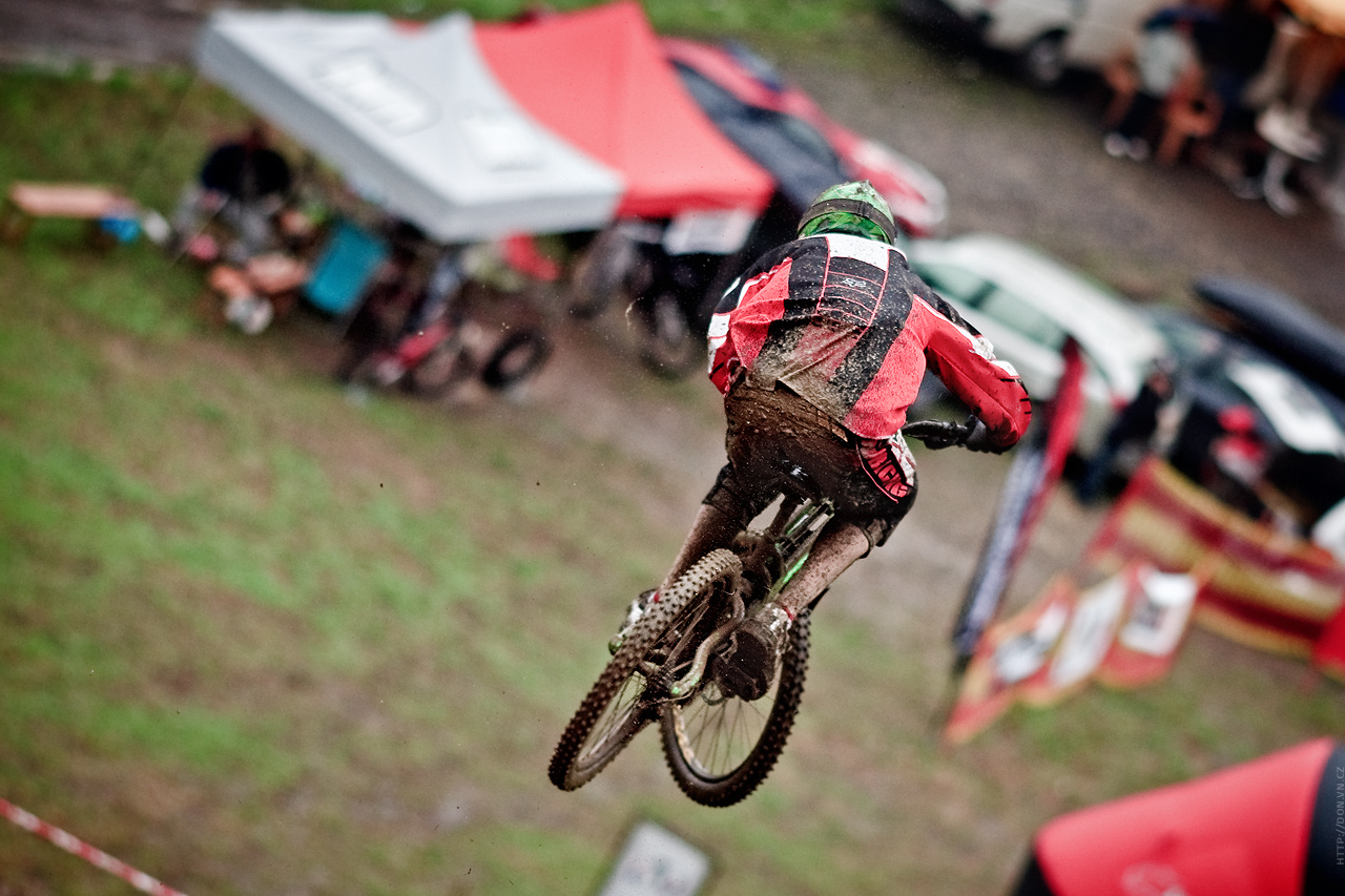 MTB Downhill Champ - Razula