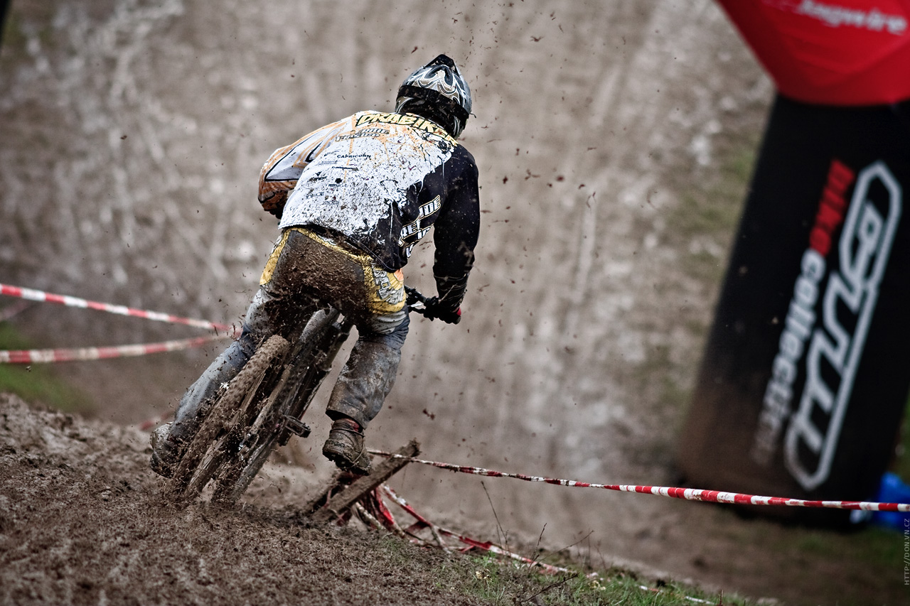 MTB Downhill Champ - Razula