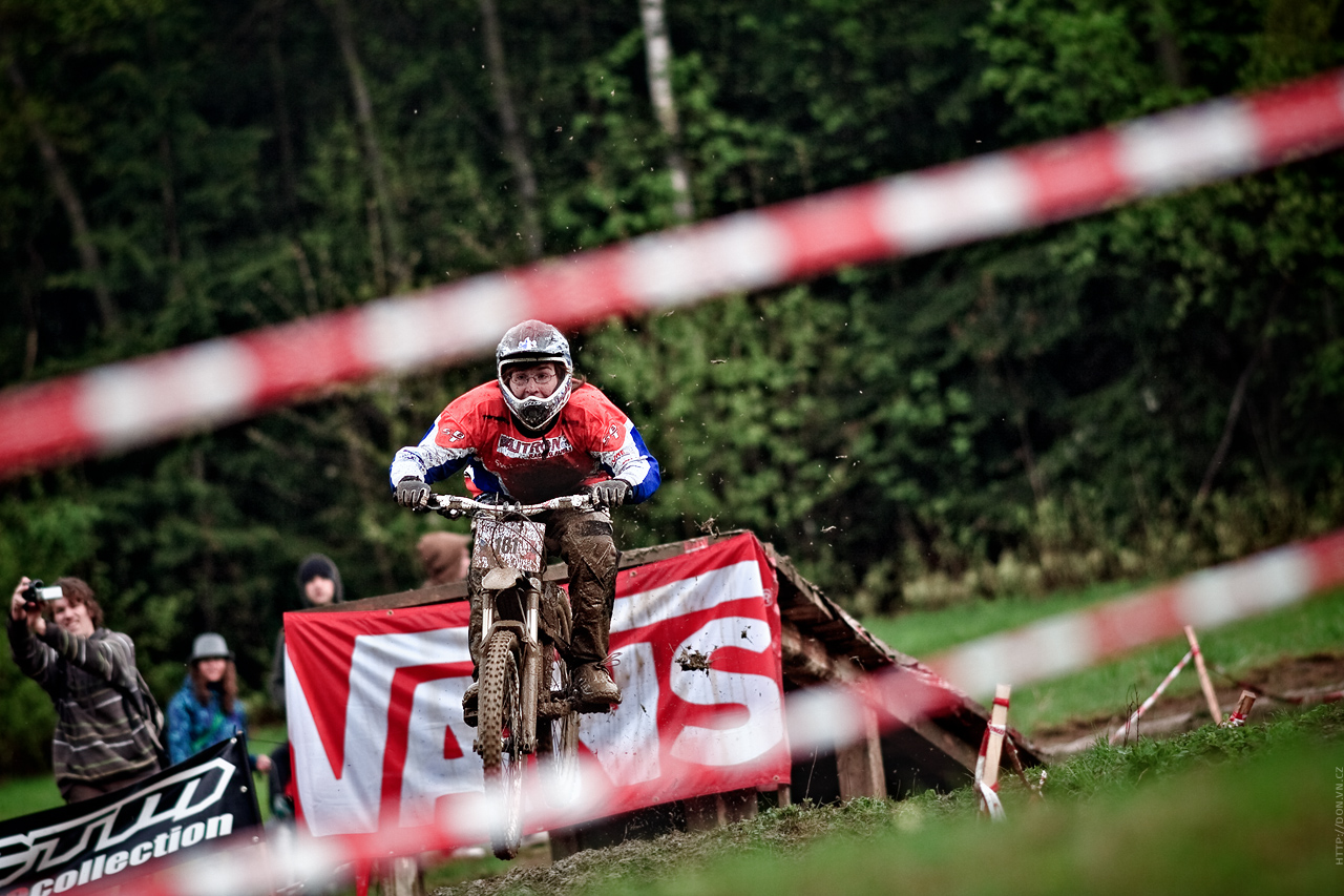 MTB Downhill Champ - Razula