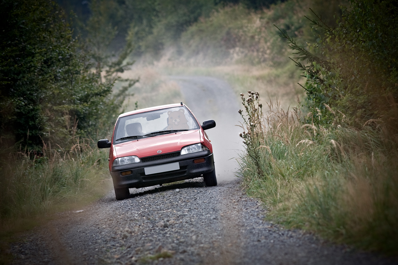 Suzuki Swift 4x4 rally action